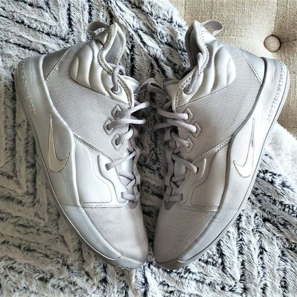 apollo 11 nike shoes